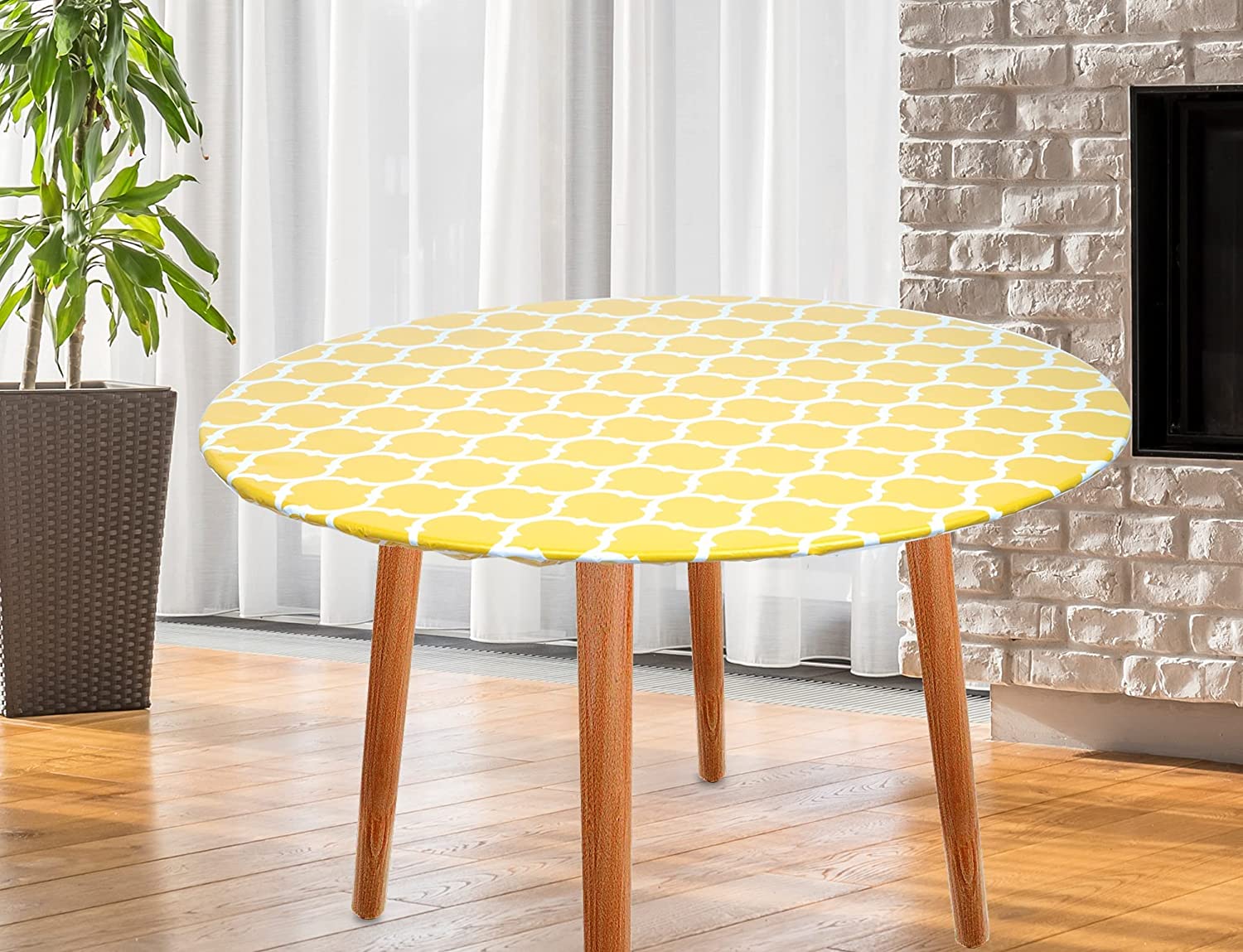 Round Fitted Vinyl Tablecloth with Elastic, Waterproof Plastic Table Cover for Outdoor, Yellow